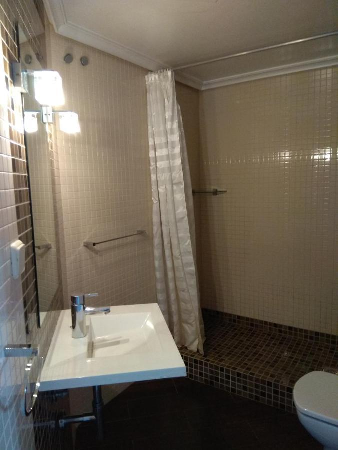Apartamento Cerca Del Mar Con Piscina Y Parking. Lägenhet Benalmádena Exteriör bild